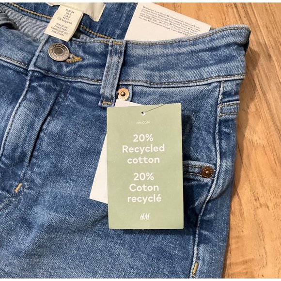 NWT Women's H&M Denim Shorts Regular Waist Size 2 - Picture 9 of 13